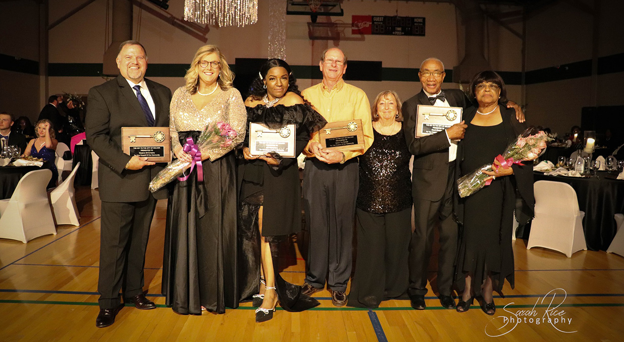 Mayor's Charity Ball Raises Funds for Bolivar High School Band and ...