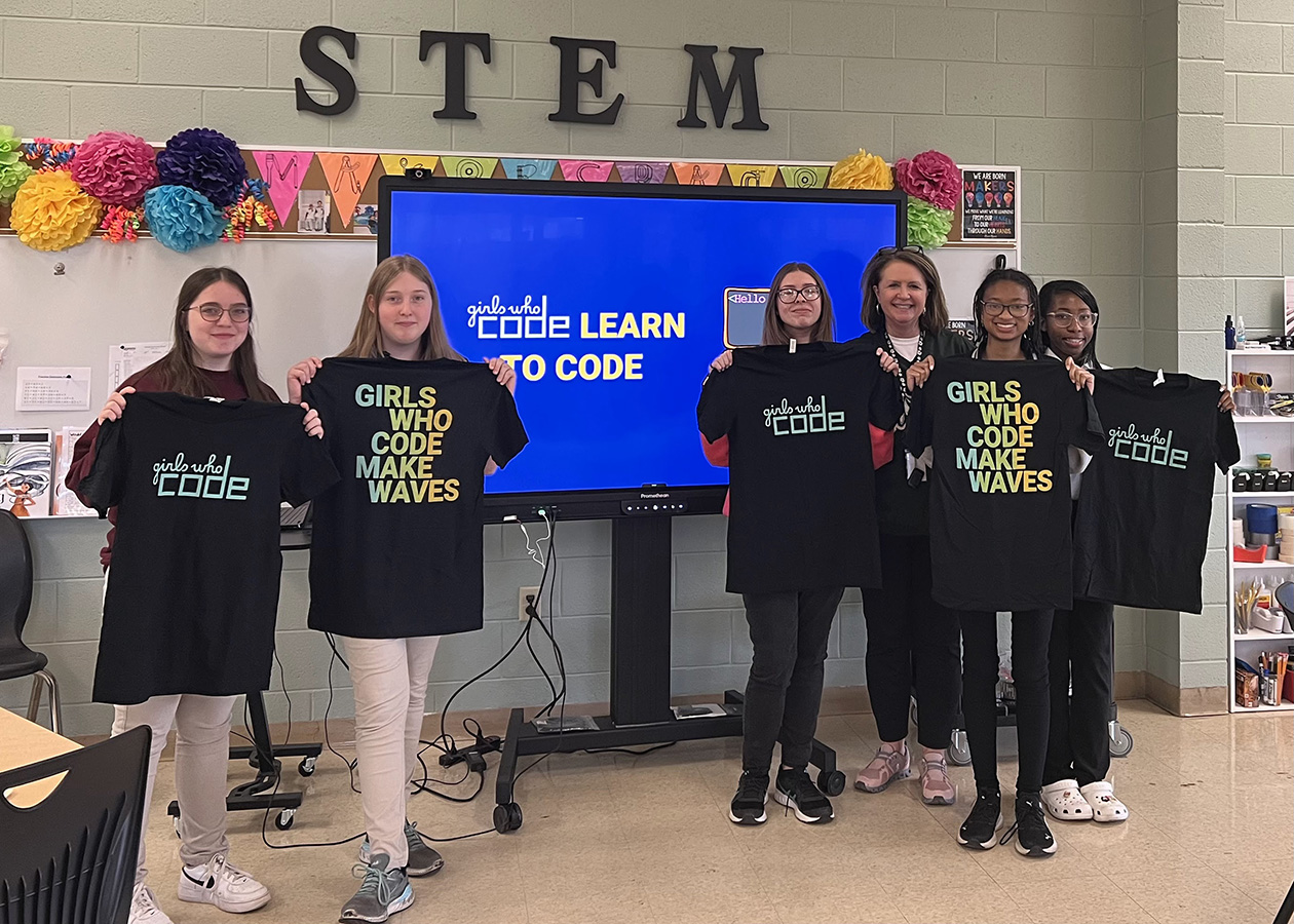 Girls Who Code Club Introduces New Experiences in Technology to Bolivar ...