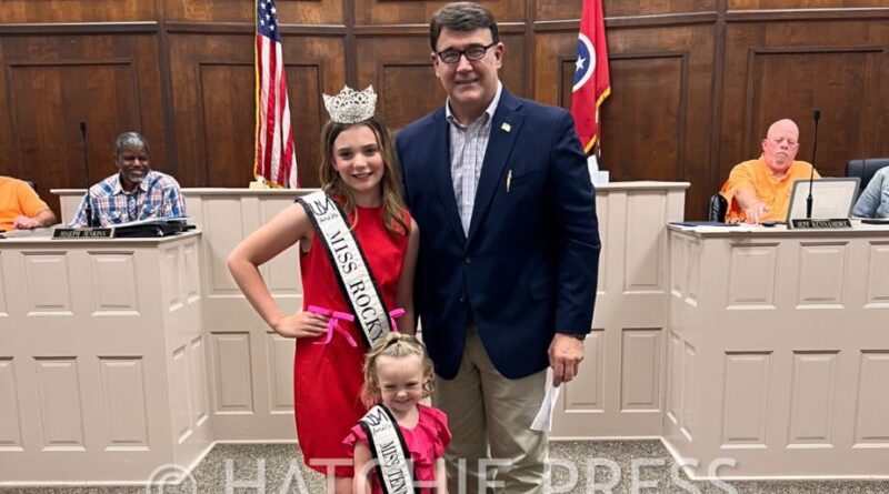 “Royal Guests” Honored at County Commission Meeting