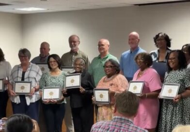 School Board Recognizes Retiring Teachers, Approves Budget
