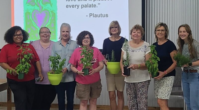 Herb Workshop a Success Herb Workshop a Success