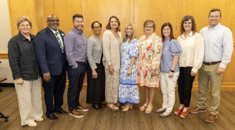 Hardeman County School Leaders Graduate From Freed-Hardeman Leadership Program