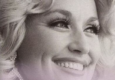 Gov. Bill Lee Proclaims September 25 “Dolly Parton 9 to 5 Day” in Tennessee