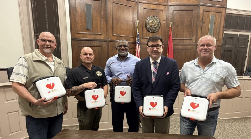 Hardeman County Receives Life-Saving AEDs Through ThreeStar Grant Hardeman County Receives Life-Saving AEDs Through ThreeStar Grant